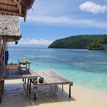 Nus Homestay Raja Ampat Kri Экстерьер фото